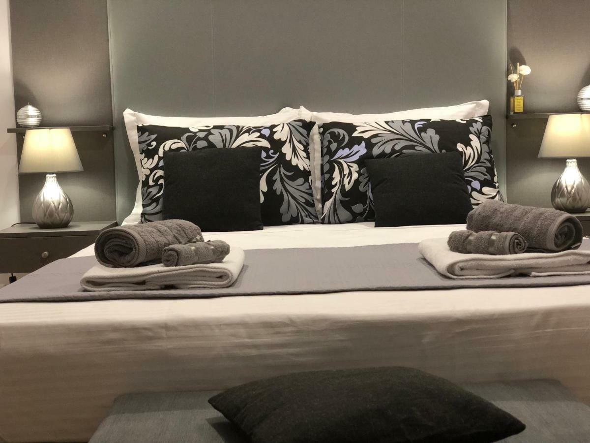 Athenaeum Acropolis Residence 1Min To Museum מראה חיצוני תמונה