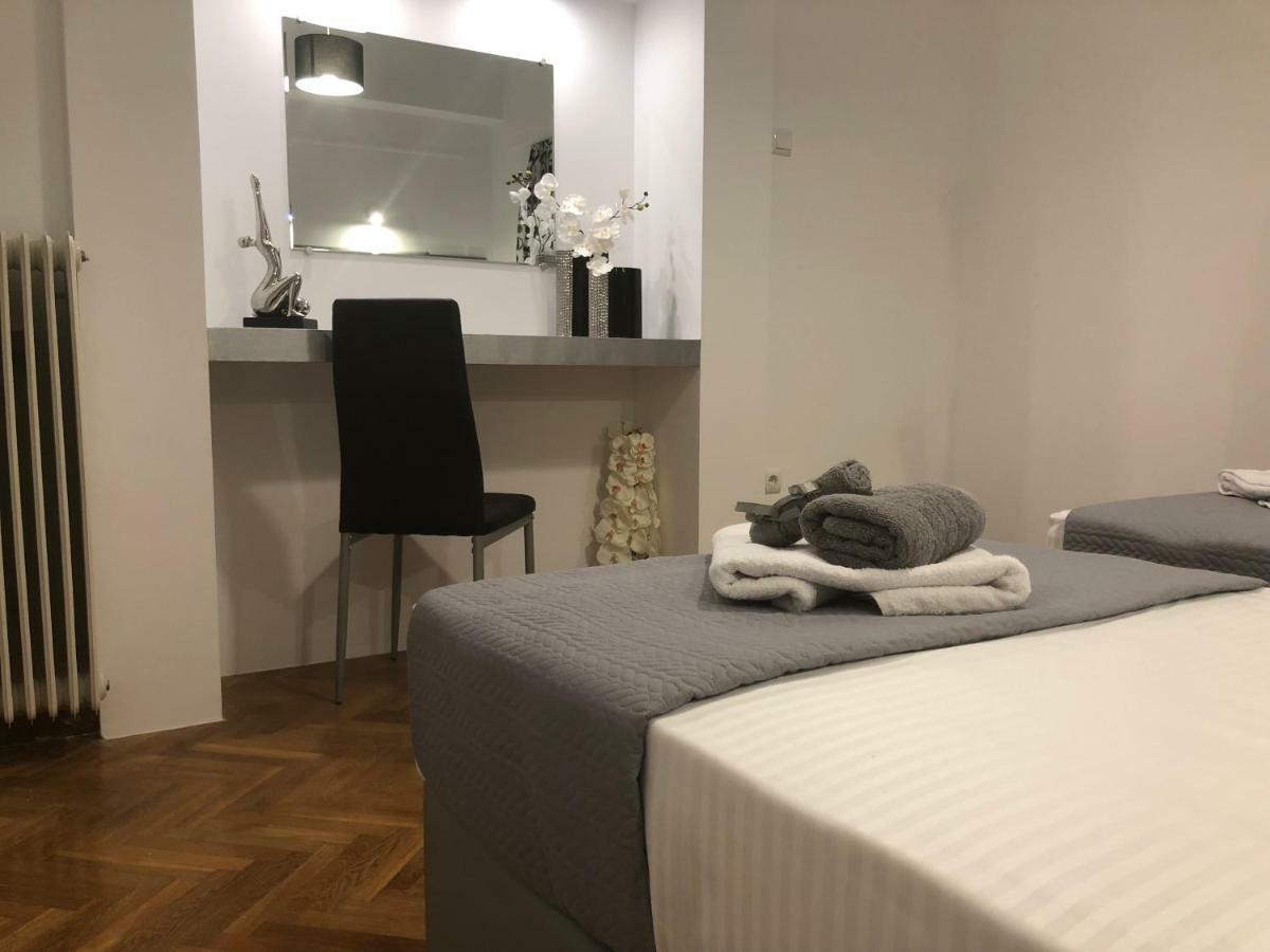 Athenaeum Acropolis Residence 1Min To Museum מראה חיצוני תמונה